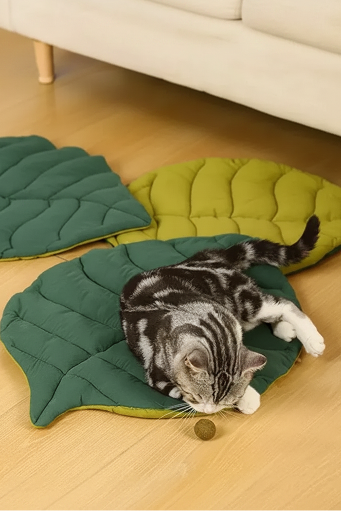 The Evergreen Leaf Pet Lounge Mat
